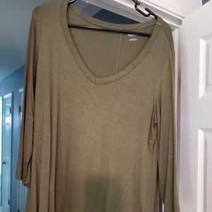 Long sleeve shirt, v neck